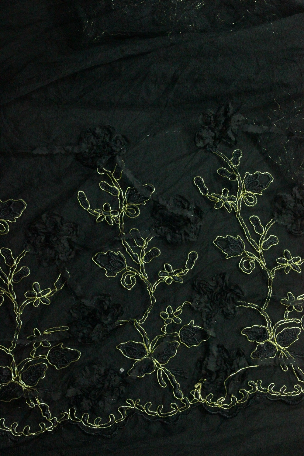 Tull Cu Aplicatii, Negru Cu Auriu