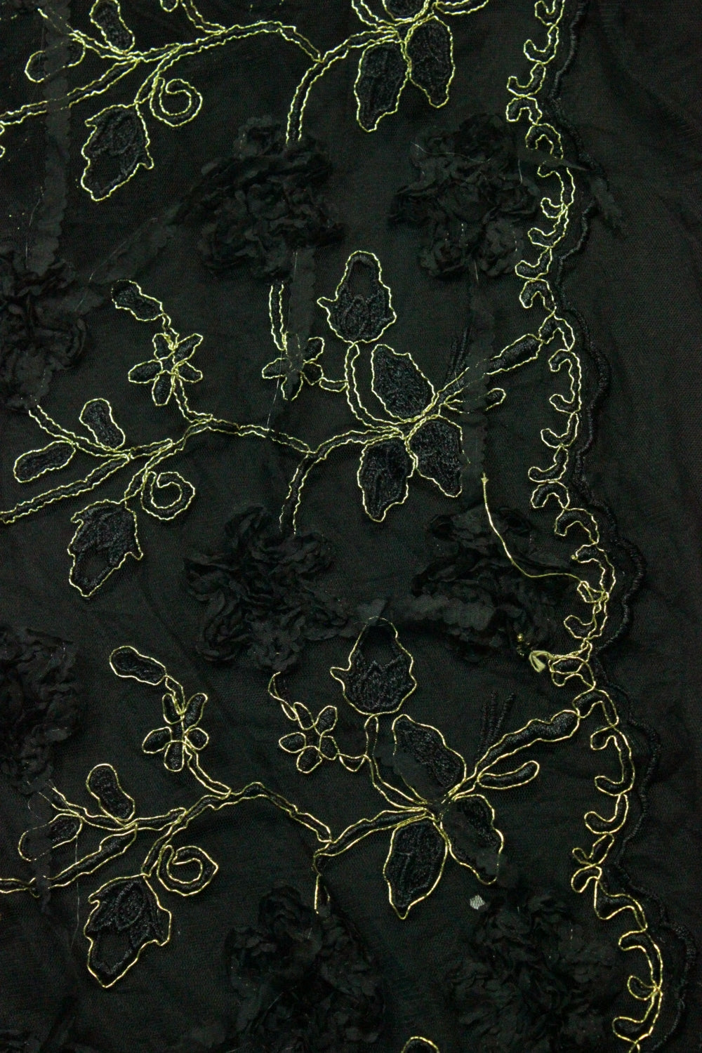 Tull Cu Aplicatii, Negru Cu Auriu