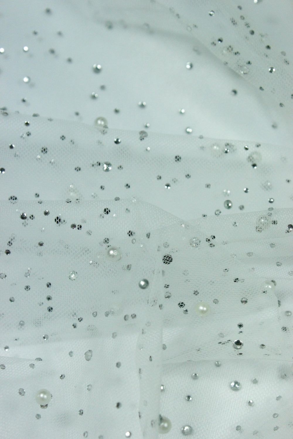 Tull Cu Perle Si Pietre, Alb