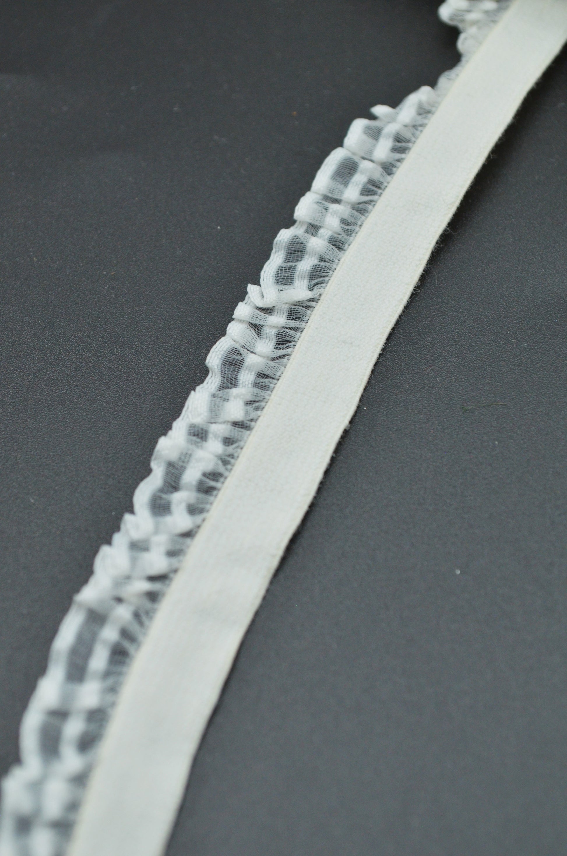 Elastic Cu Volane Din Organza, 20mm, Ivoire