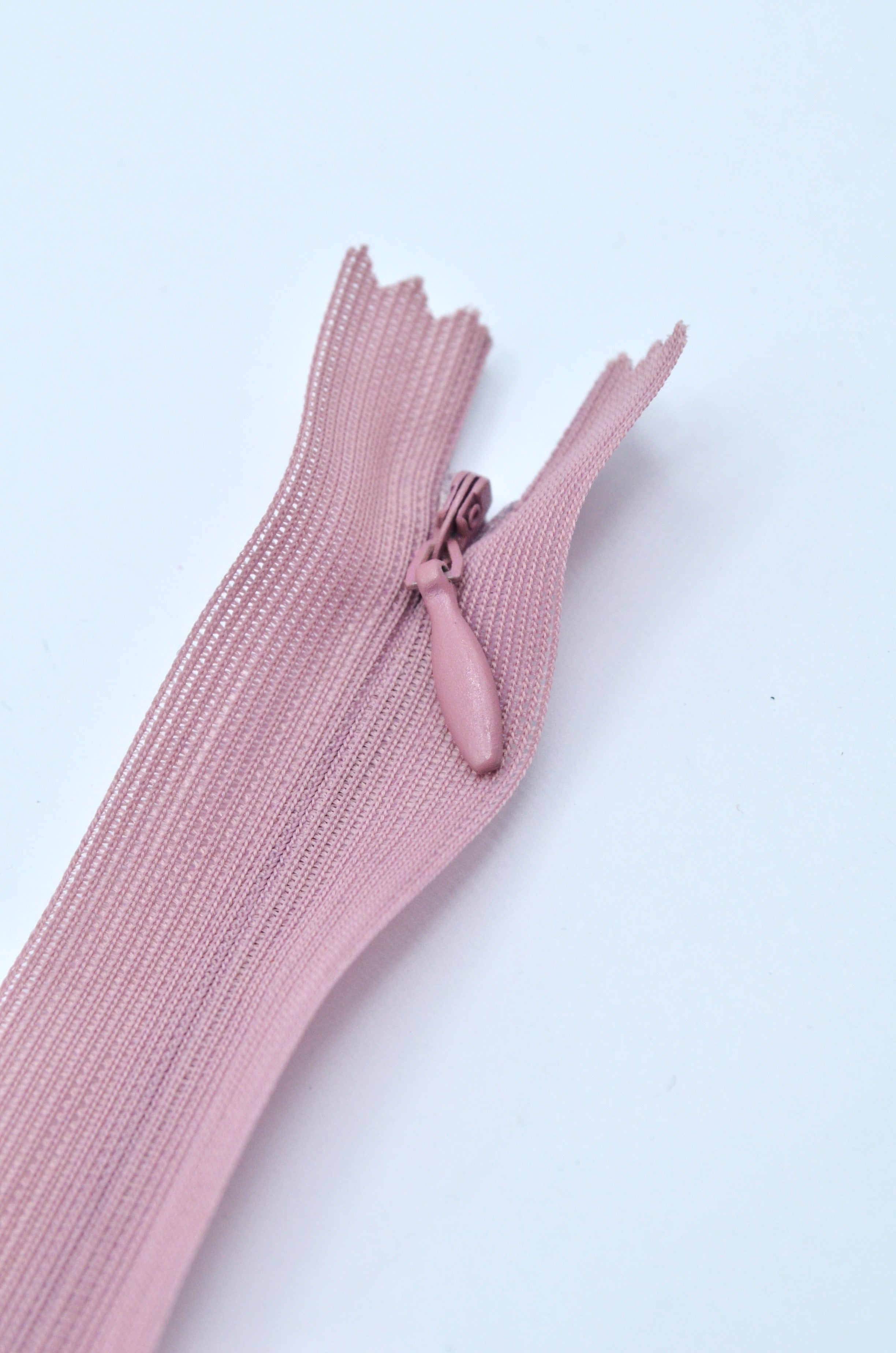 Fermoar Ascuns Pe Relon 20cm, Roz Prafuit