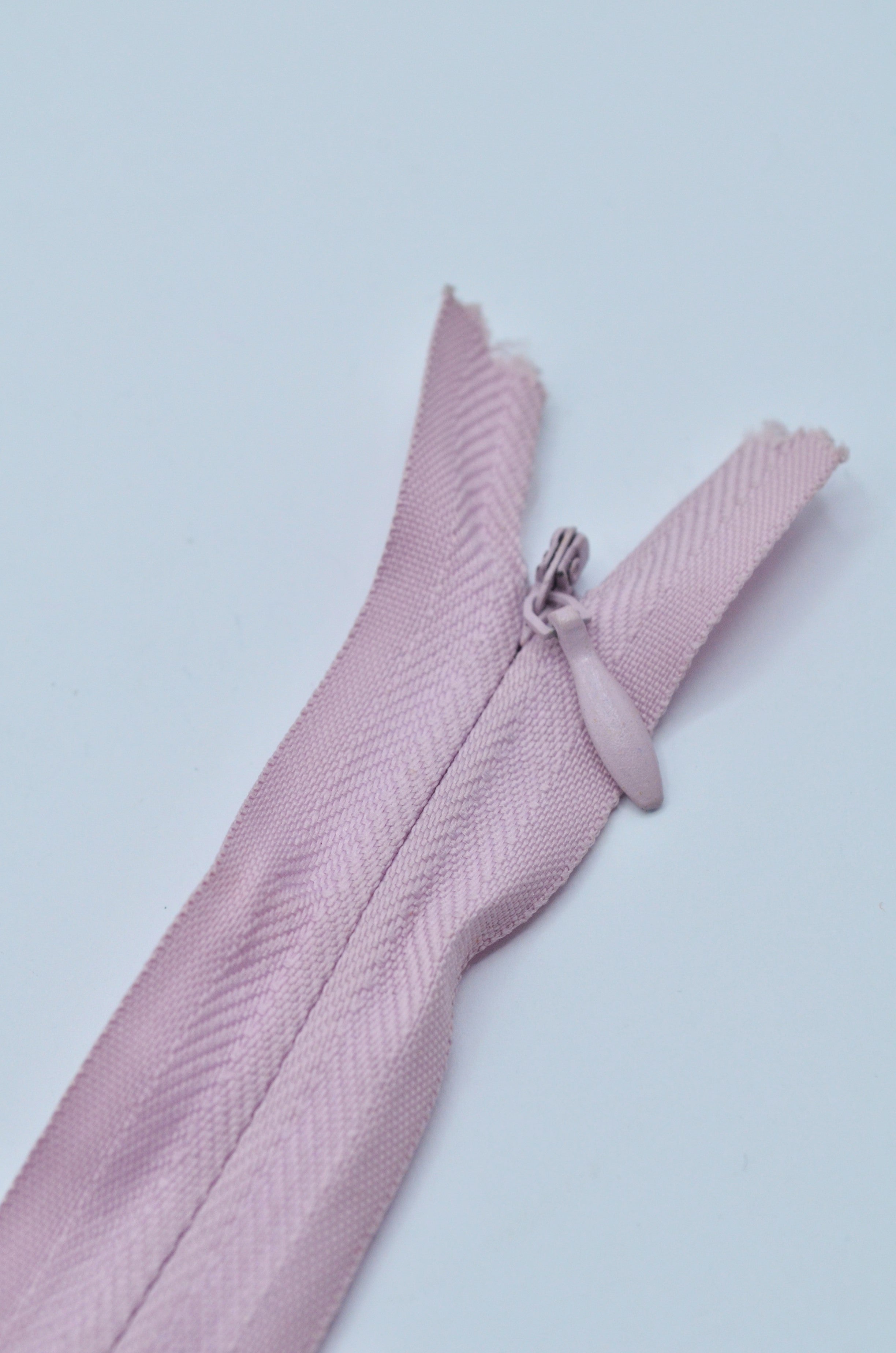 Fermoar Ascuns Pe Panza 20cm, Roz