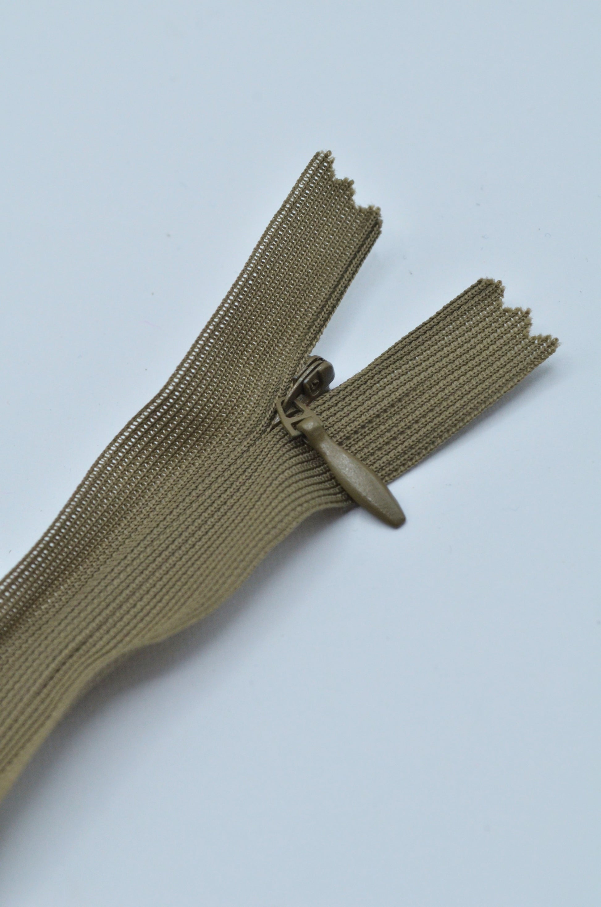 Fermoar Ascuns Pe Relon 20cm, Maro Kaki