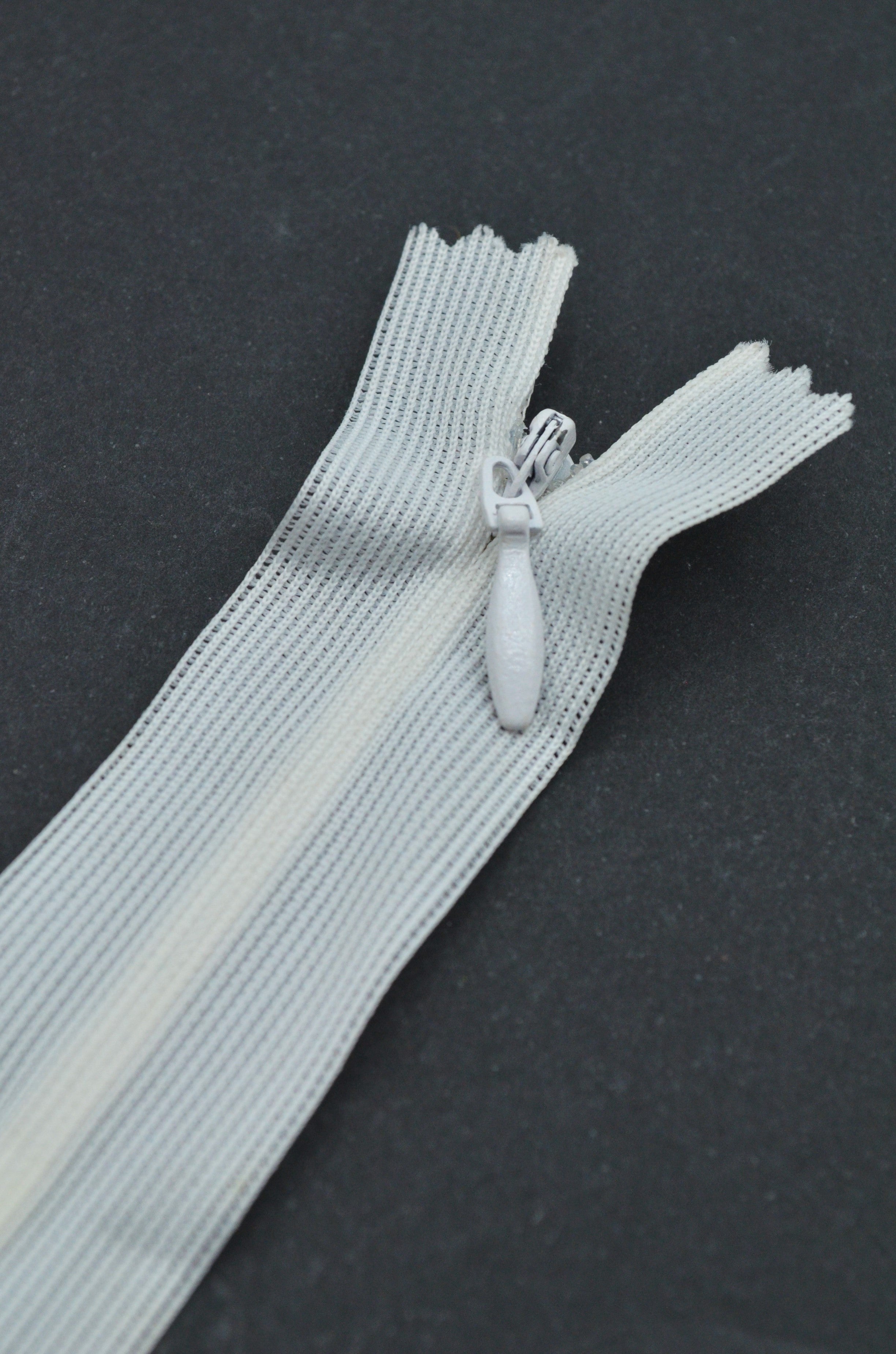 Fermoar Ascuns Pe Relon 20cm, Ivoire